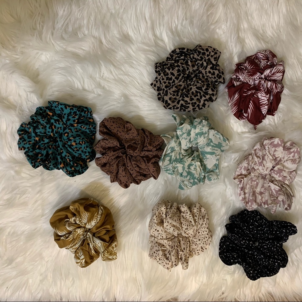 Target NWOT 7 Different Pattern Washable Scrunchies boho